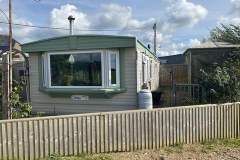 3 bedroom mobile home for sale, Trefgarn-Owen, Haverfordwest