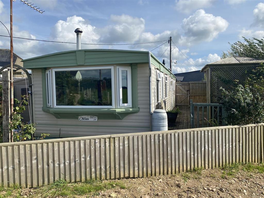 Trefgarn Owen Haverfordwest 3 Bed Mobile Home For Sale £50 000