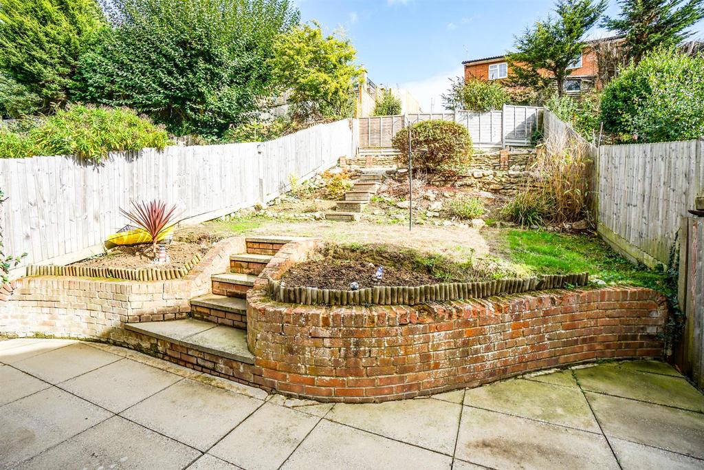 Wentworth Way, St. LeonardsOnSea 2 bed semidetached house £269,000
