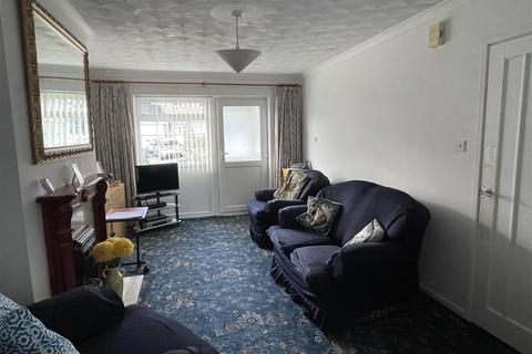 3 Claybourne Close, St Austell, PL25 3TP