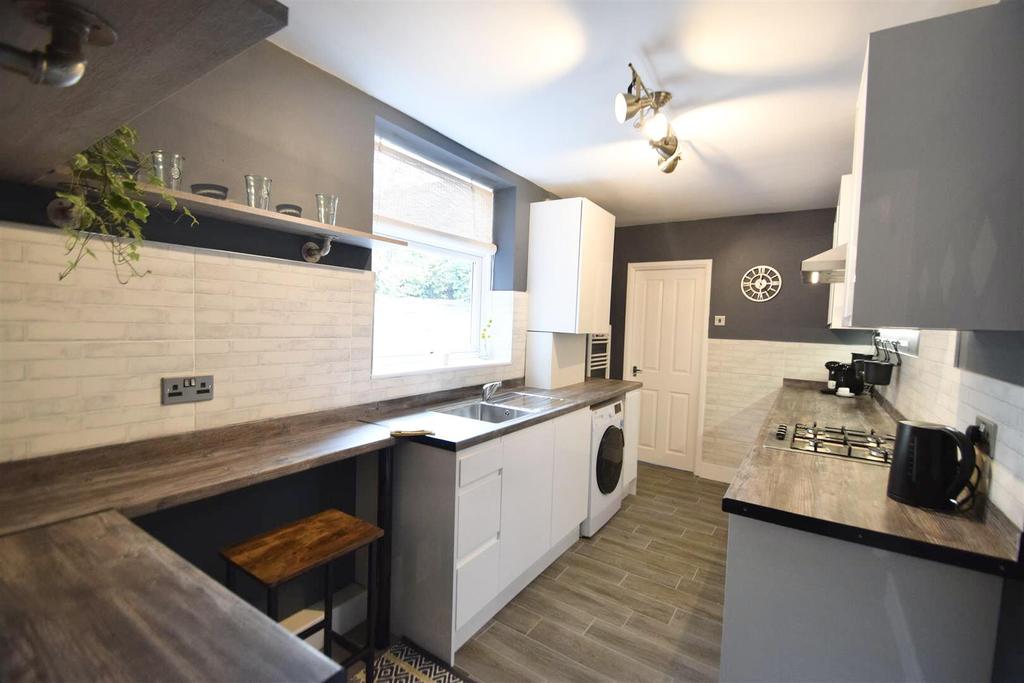 1 F92 F3 CE-15 E1-4 DBA-AA29-D507861 EF32 A.jpeg