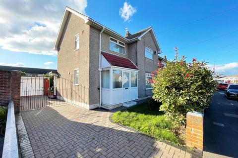 3 bedroom semi-detached house for sale - Maxwell Road, Hartlepool