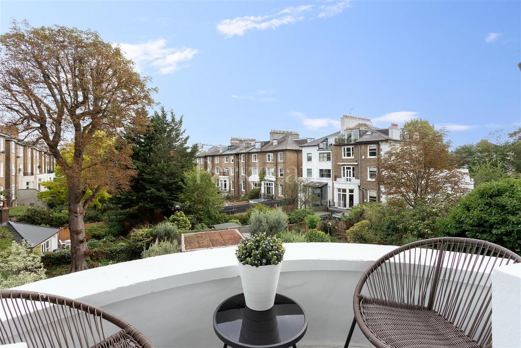 Belsize Park NW3 4 ES-8.jpg