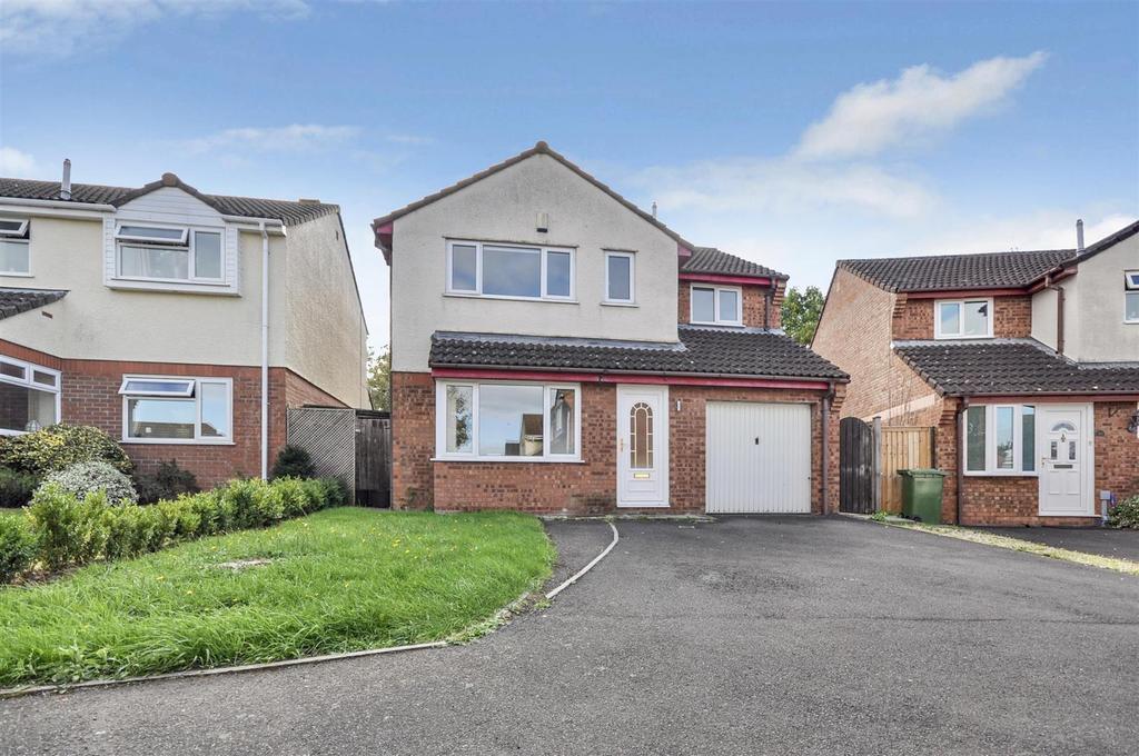 Barrington Close 4 bed detached house for sale £375,000