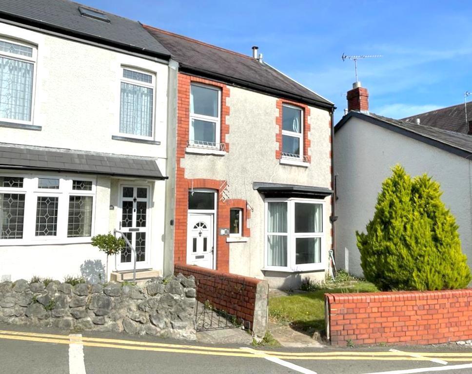 Norton Road, Mumbles, Swansea 2 bed semidetached house for sale £275,000