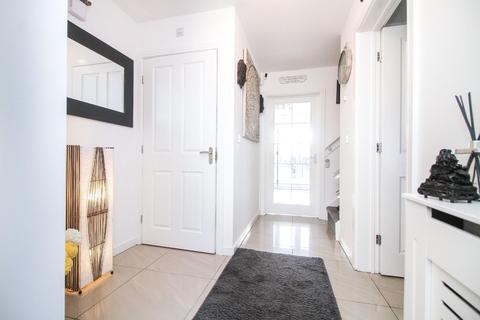 4 bedroom detached house for sale - Military Close, Killingworth Village, Newcastle Upon Tyne