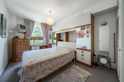 1 bedroom flat for sale - Upper Park Road, Belsize Park, London