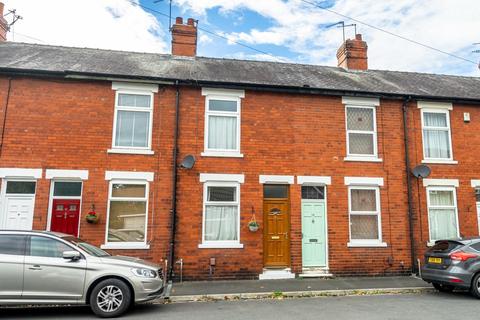 2 bedroom terraced house for sale - Yearsley Crescent, York
