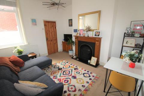 2 bedroom flat for sale - Lansdowne Terrace, North Shields