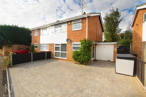 3 bedroom semi-detached house for sale - Goodhall Crescent, Clophill, Bedford