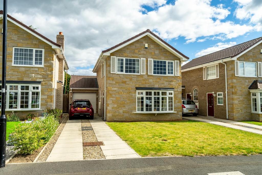 Springwood, Haxby, York 3 bed detached house £375,000