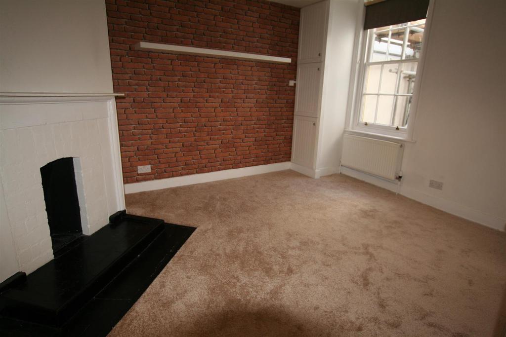 Foregatest,38cbedroom.JPG