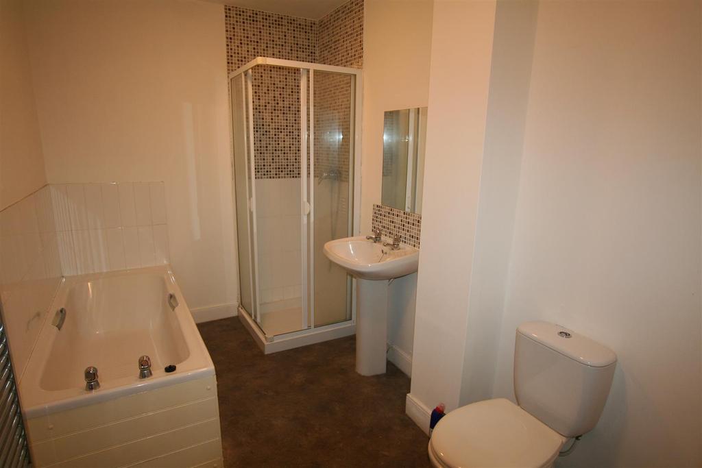 Foregatest,38cbathroom.JPG