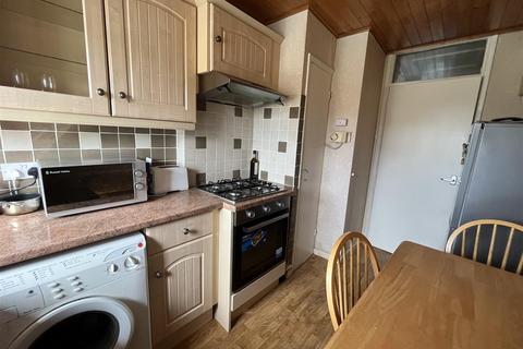 3 bedroom flat for sale - Bay Tree Avenue, Sketty, Swansea