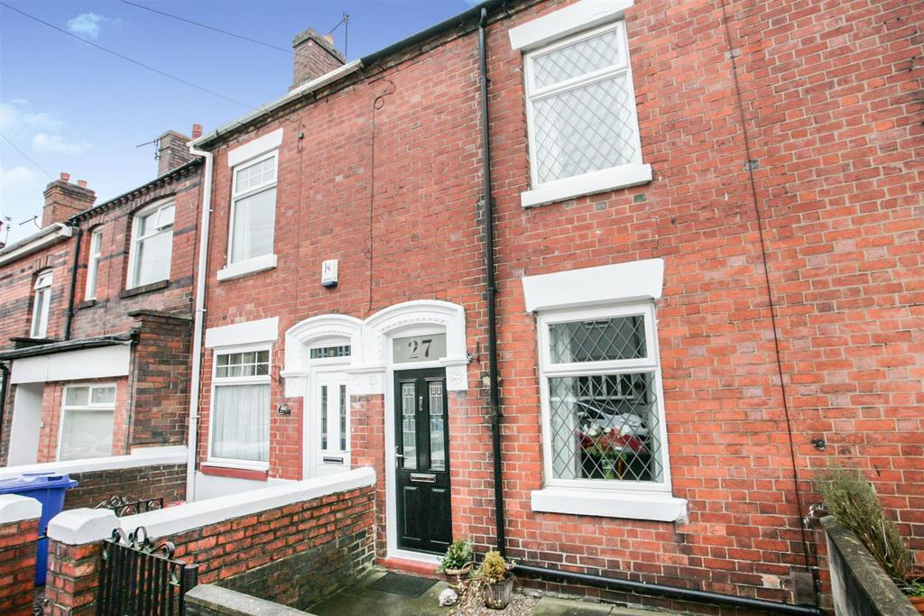 Sparrow Terrace, Porthill, Newcastle 2 bed terraced house £625 pcm (£