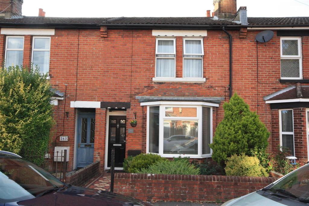 Desborough Road, Eastleigh 3 bed townhouse £300,000