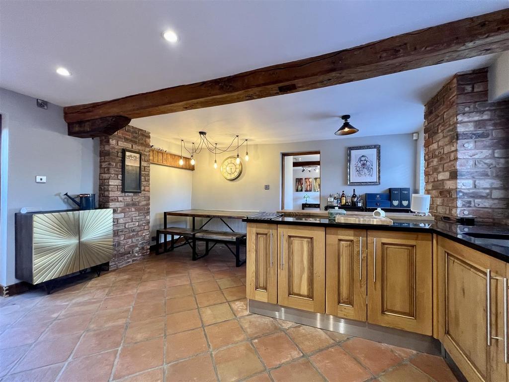 CF6930 BC-BCF4-4 F95-B85 E-5102 ECBFDDC1.jpeg