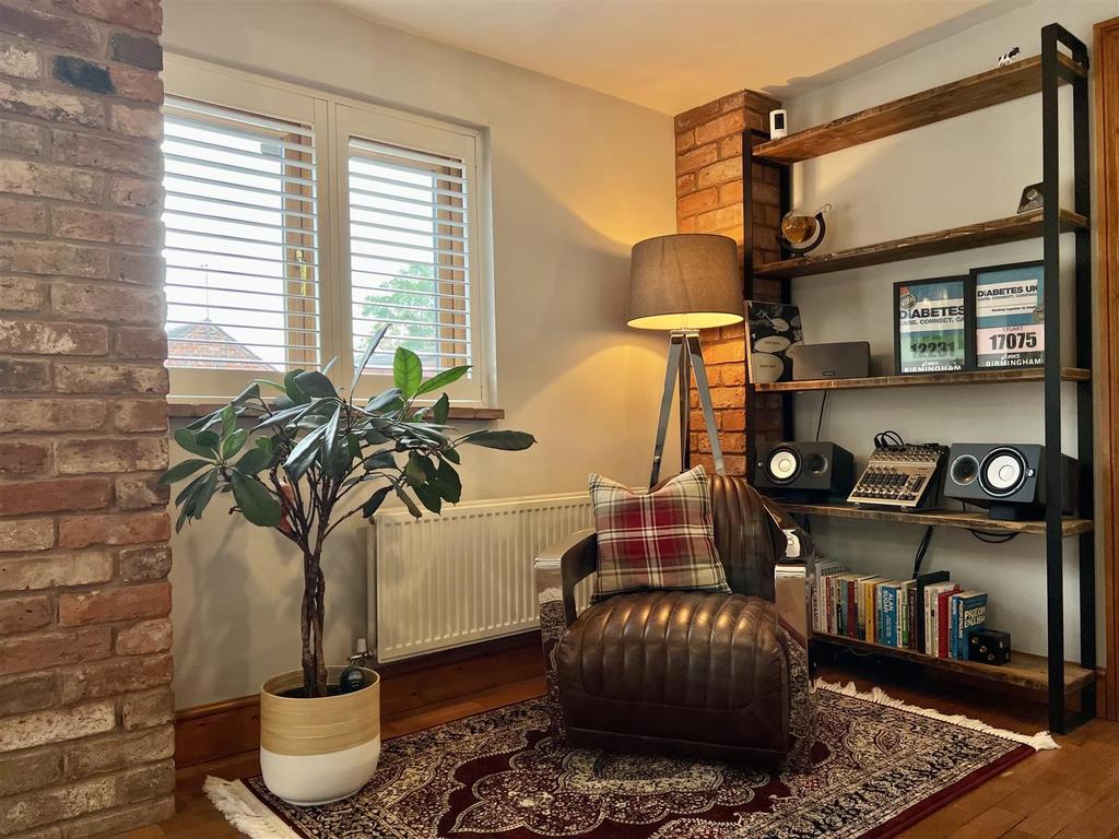 7 F85 F7 E4-9 EBD-4363-9055-B6786 E11 F636.jpeg