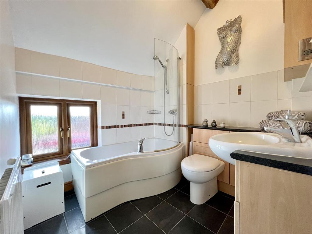 C5 AF50 BE-C411-43 F5-96 F8-3 D588 E32 CB8 F.jpeg