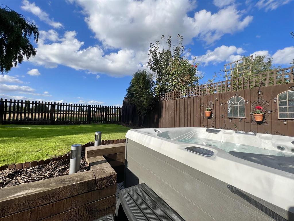 7276 F40 E-2095-440 A-9987-5 D9 C1107 C163.jpeg