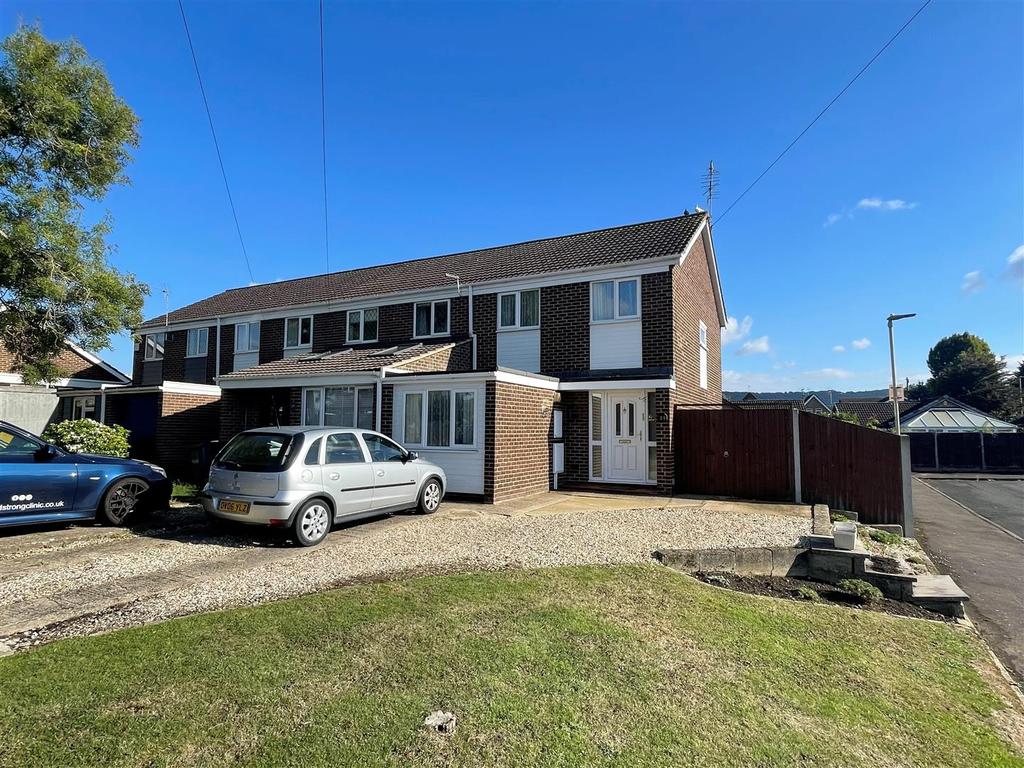 Badger Close, Abbeydale, Gloucester 3 bed end of terrace house for sale