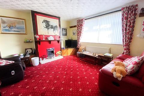 3 bedroom terraced house for sale - Wiltshire Gardens, Wallsend