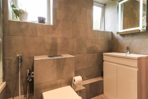 301 Halling Hill, Harlow, CM20 3JU