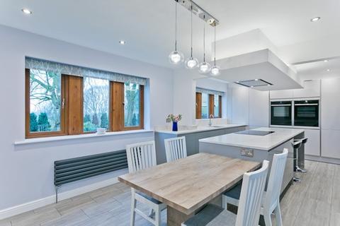 Rosebank Lodge Coates Lane, Barnoldswick, BB18 6HJ