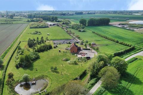 3 bedroom farm house for sale, West Drove South, Walpole Highway, Wisbech
