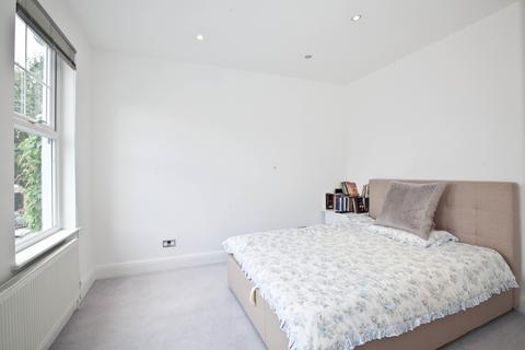 2 bedroom house to rent - Montgomery Road, Chiswick, London, UK, W4