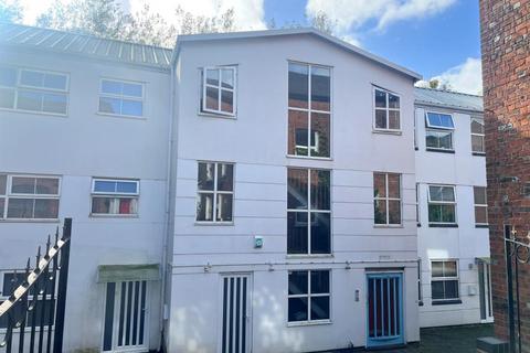 2 bedroom apartment to rent, West Wycombe Road,  High Wycombe,  HP11