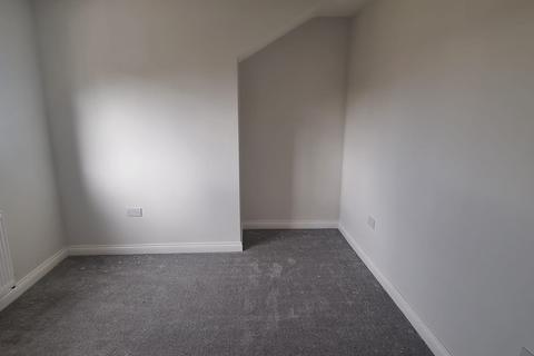 3 bedroom terraced house to rent - Kirkham Street, Leeds LS13