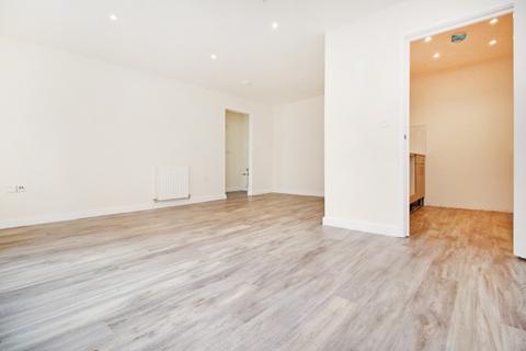 1 bedroom ground floor flat for sale, Knotts Lane, Canterbury