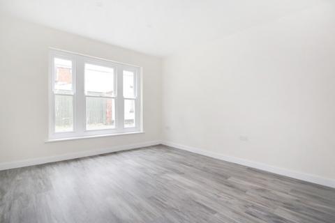 1 bedroom ground floor flat for sale, Knotts Lane, Canterbury