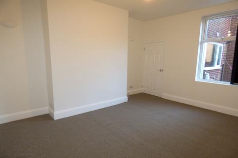 2 bedroom flat to rent, East Stevenson Street, South Shields