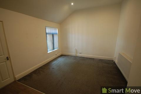 Studio to rent, Park Road, Peterborough, Cambridgeshire. PE1 2TT