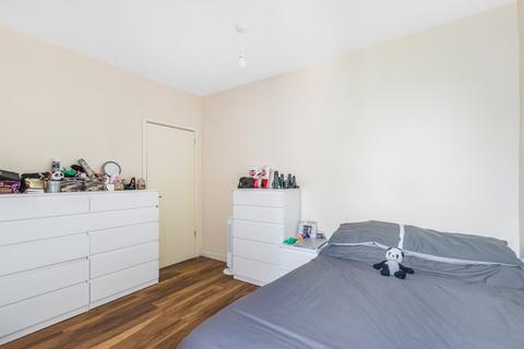 1 bedroom flat for sale, C, Durnsford Road, Southfields, SW19