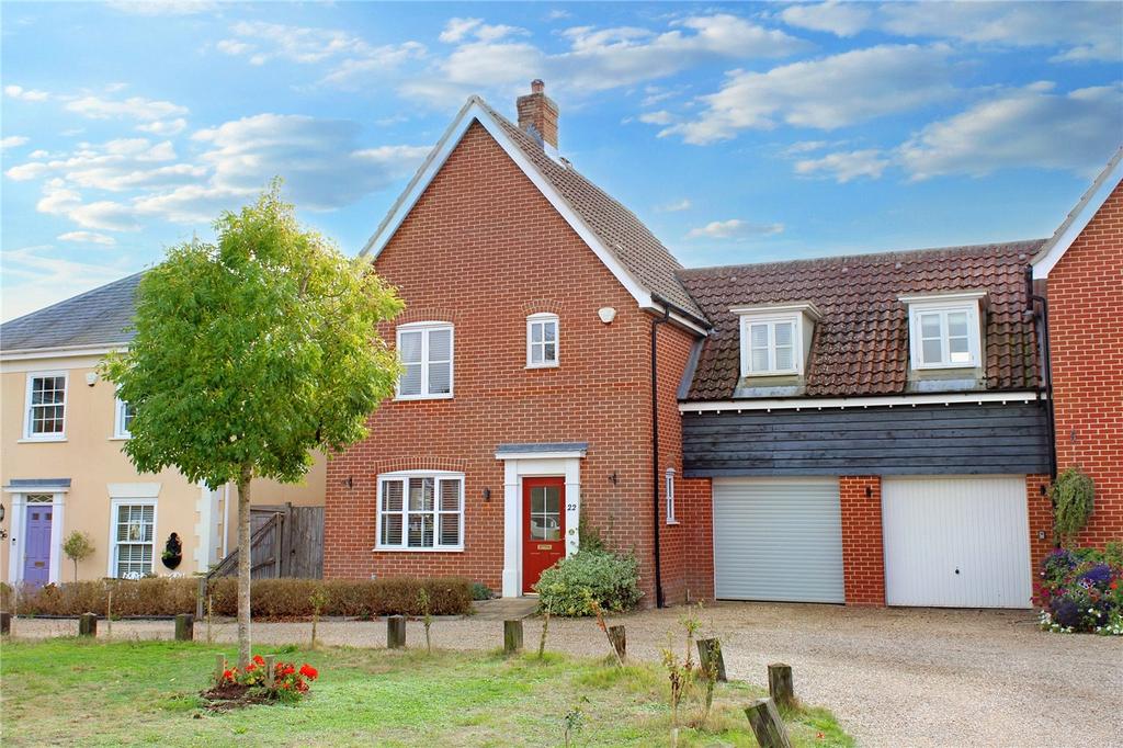 Hillfield Court, Reydon, Southwold... 3 bed link detached house £500,000