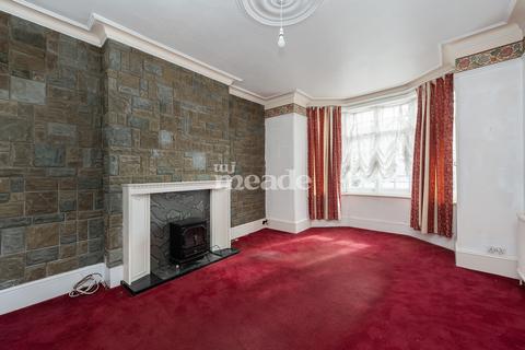 21 Nelson Road, London, E4 9AP
