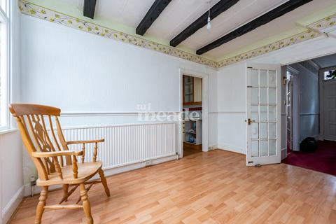 21 Nelson Road, London, E4 9AP
