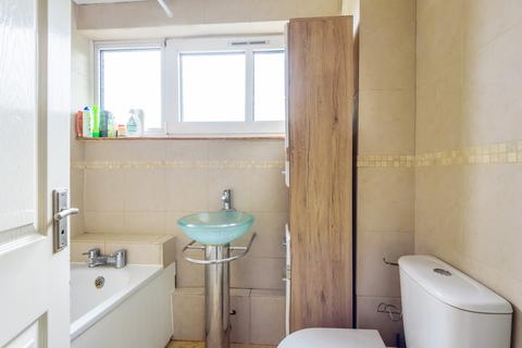 175 Richmond Park Road, Kingston Upon Thames, KT2 6AG