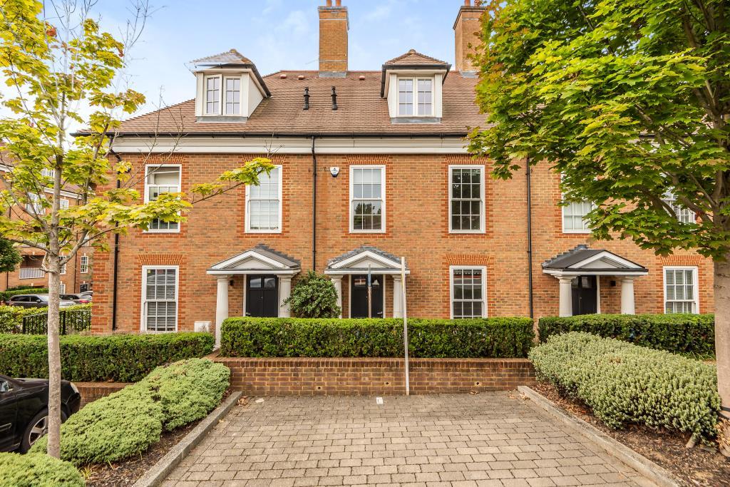 Amberden Avenue, Finchley, N3 4 bed terraced house - £875,000