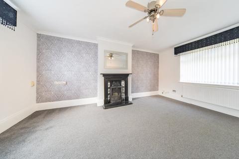 4 bedroom semi-detached house to rent - Frederick Lunt Avenue,Knowsley,Prescot,L34 0HF