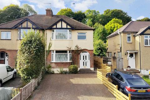 20 Roughdown Avenue, Hemel Hempstead, HP3 9BH