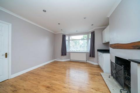 20 Roughdown Avenue, Hemel Hempstead, HP3 9BH