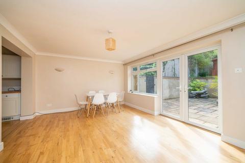 20 Roughdown Avenue, Hemel Hempstead, HP3 9BH