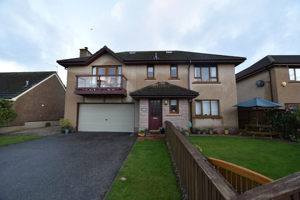 Marine Court, Lossiemouth 4 bed detached house £380,000