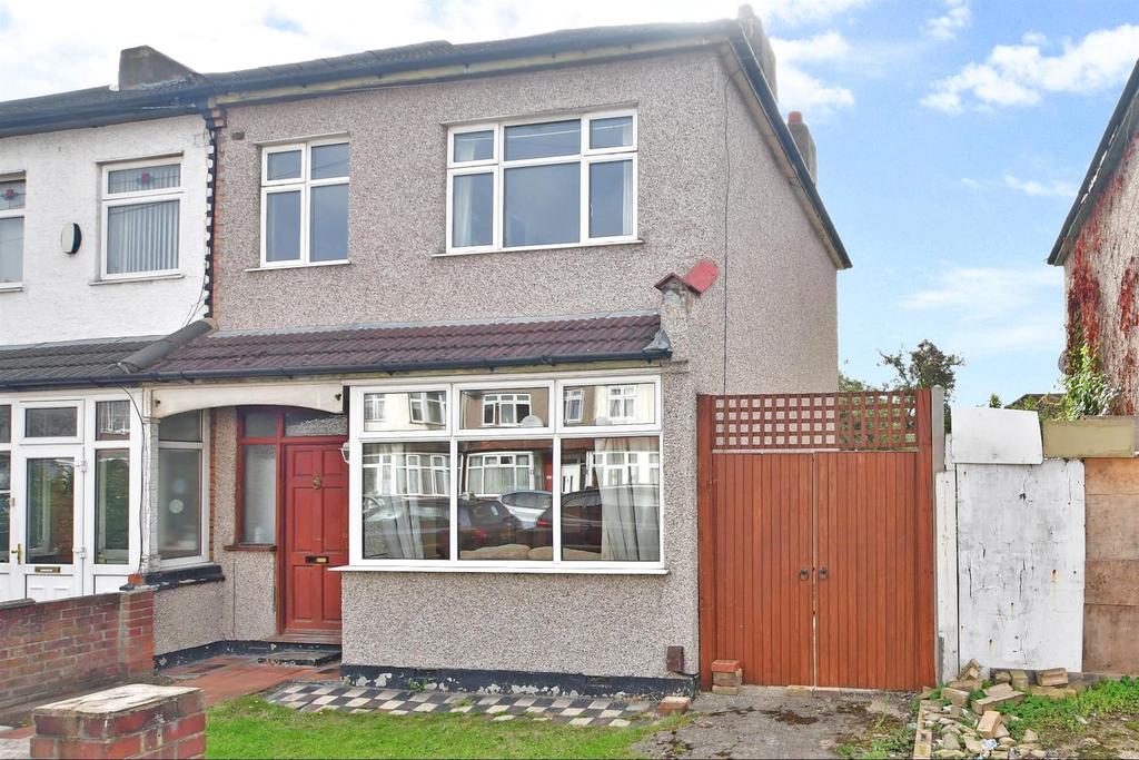 Hampton Road, Ilford, Essex 3 bed terraced house for sale £450,000
