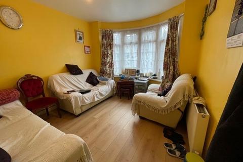 3 bedroom semi-detached house for sale, Beechwood Road, Luton, Bedfordshire, LU4