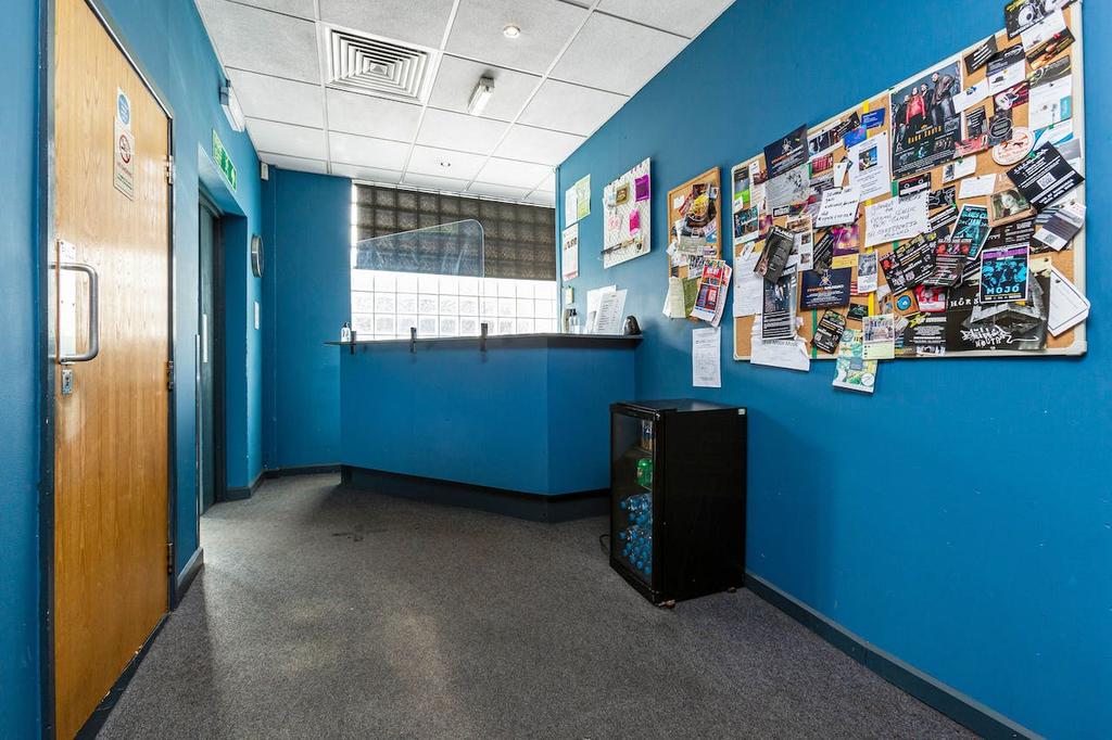 Forest Real Estate14 Trading Estate Road4.jpg